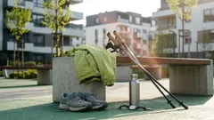 Po 50. roku życia ruch dla mózgu: co naprawdę wspiera pamięć i jak zacząć bez „zrywu”